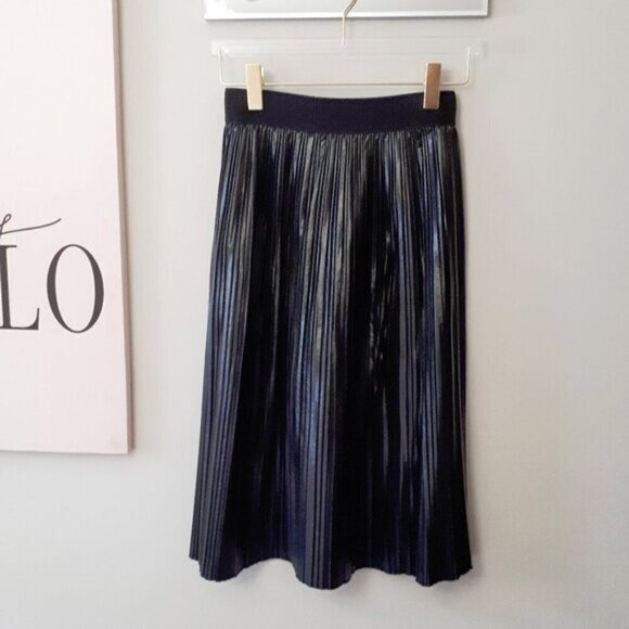 NWOT Zara black faux leather patent pleated A-line midi skirt, S - Picture 12 of 12